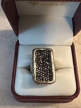 Waxing Poetic Silver Rectangular Crystal Ring